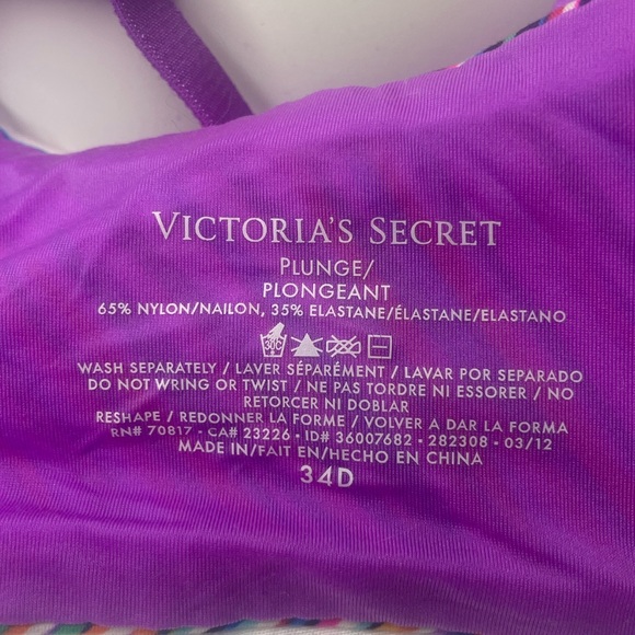 Victoria’s Secret Plunge Bra - Picture 8 of 12